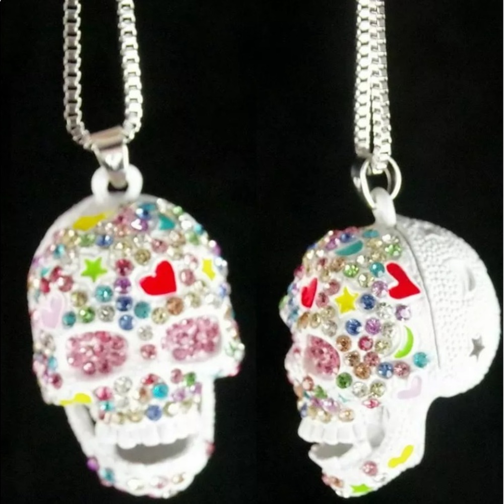 NWT Sugar skull pendant necklace